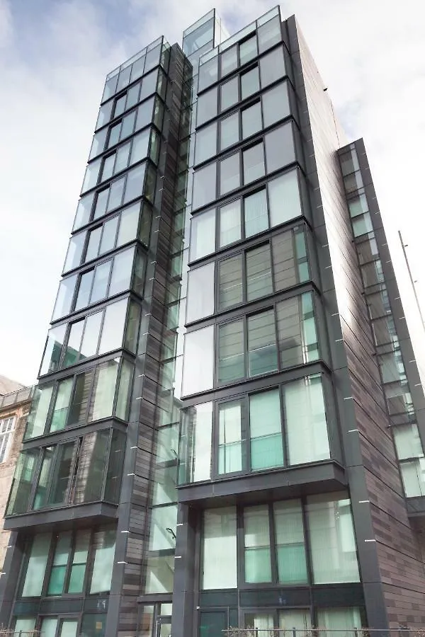 2 Bed Apartment At Quartermile Edinburgh