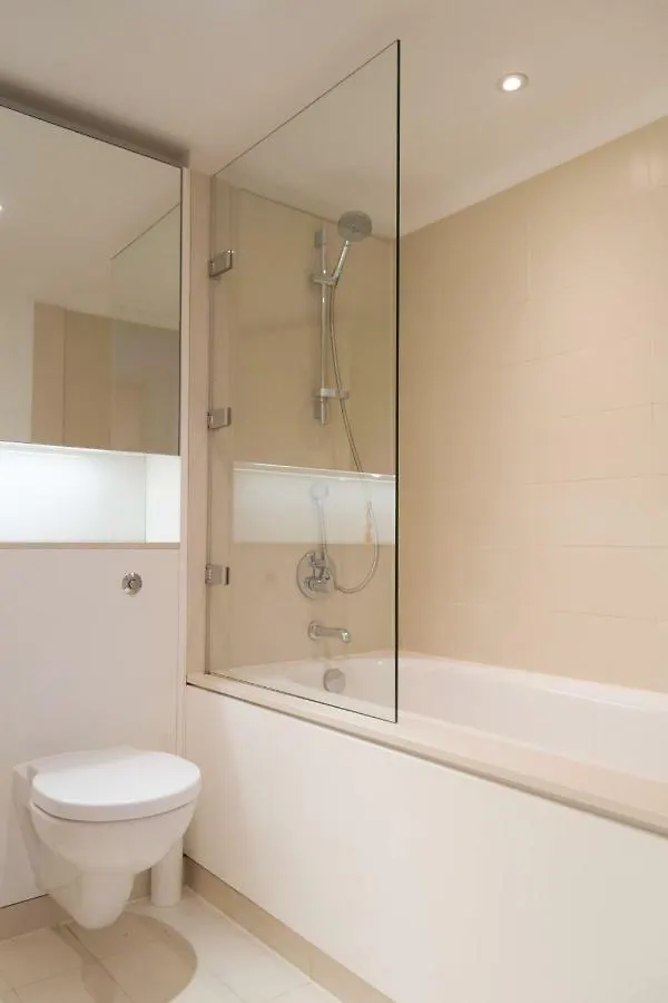2 Bed Apartment At Quartermile Edinburgh